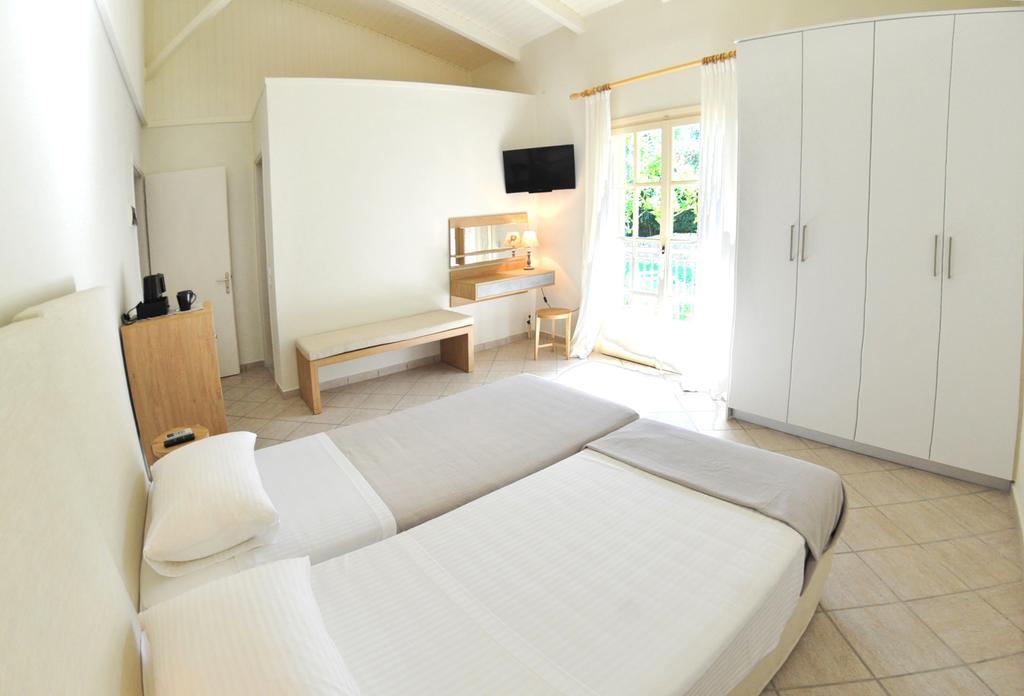 Vkastri Aparthotel วาซีลีกี ภายนอก รูปภาพ