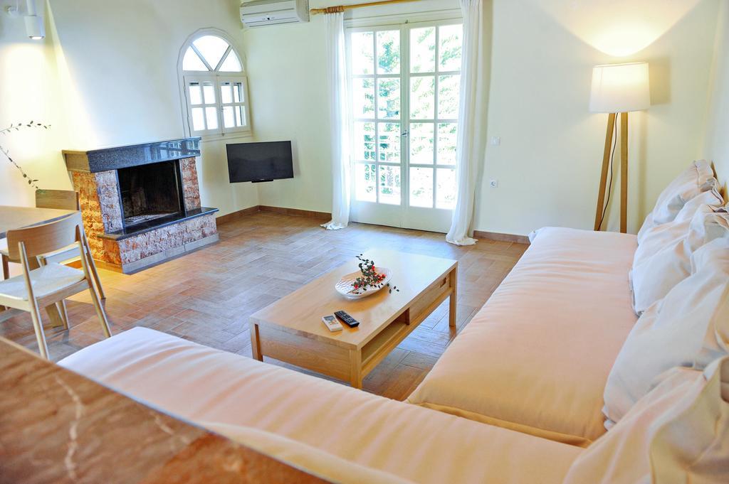 Vkastri Aparthotel วาซีลีกี ภายนอก รูปภาพ